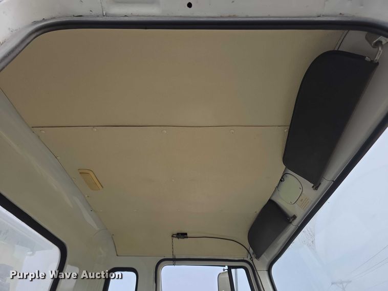 image for item FH6099 International Cargostar 1850B runway sweeper truck