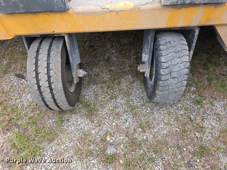 image for item FH6099 International Cargostar 1850B runway sweeper truck