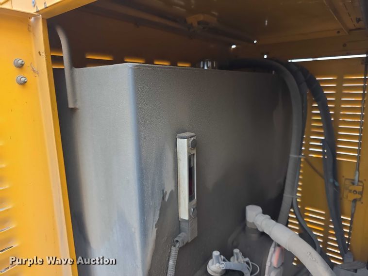 image for item FH6099 International Cargostar 1850B runway sweeper truck