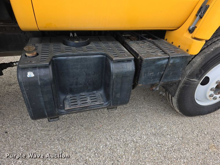 image for item FH6101 1996 GMC Topkick dump truck