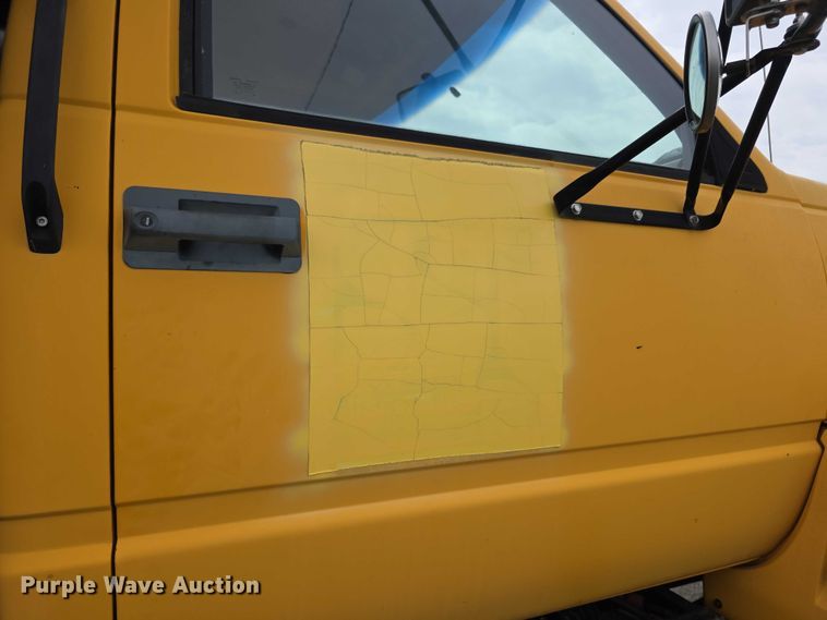 image for item FH6101 1996 GMC Topkick dump truck