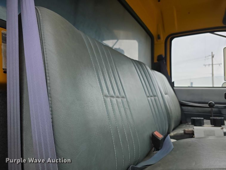 image for item FH6101 1996 GMC Topkick dump truck