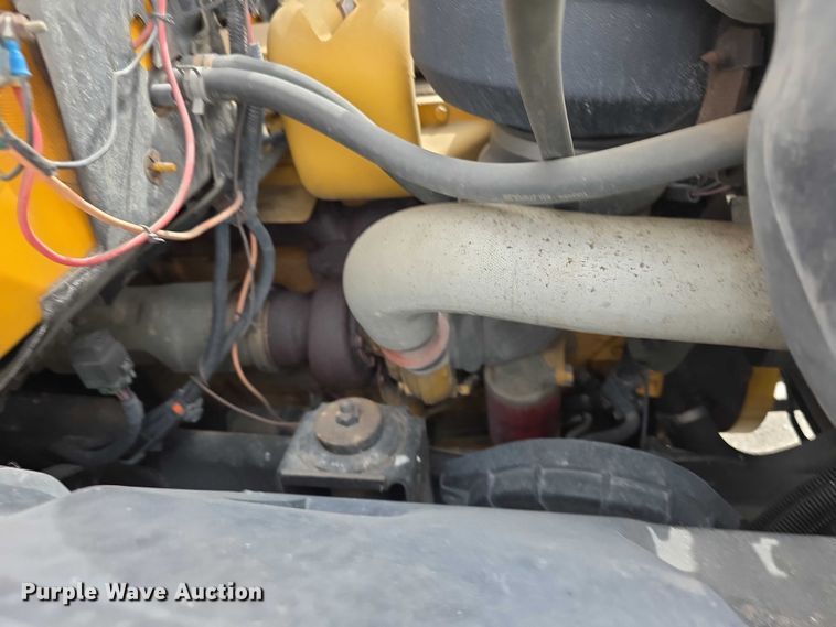 image for item FH6101 1996 GMC Topkick dump truck