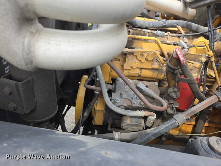 image for item FH6101 1996 GMC Topkick dump truck