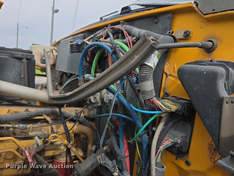 image for item FH6101 1996 GMC Topkick dump truck