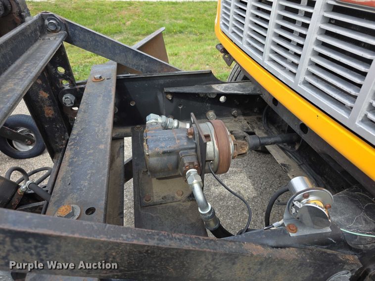 image for item FH6101 1996 GMC Topkick dump truck