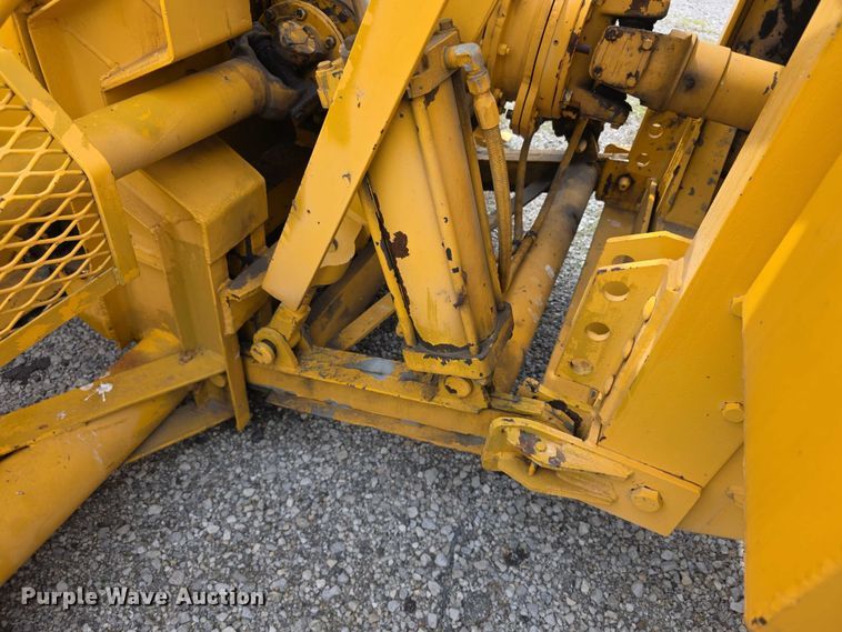 image for item FH6102 1982 Oshkosh  WT2206 snow blower truck