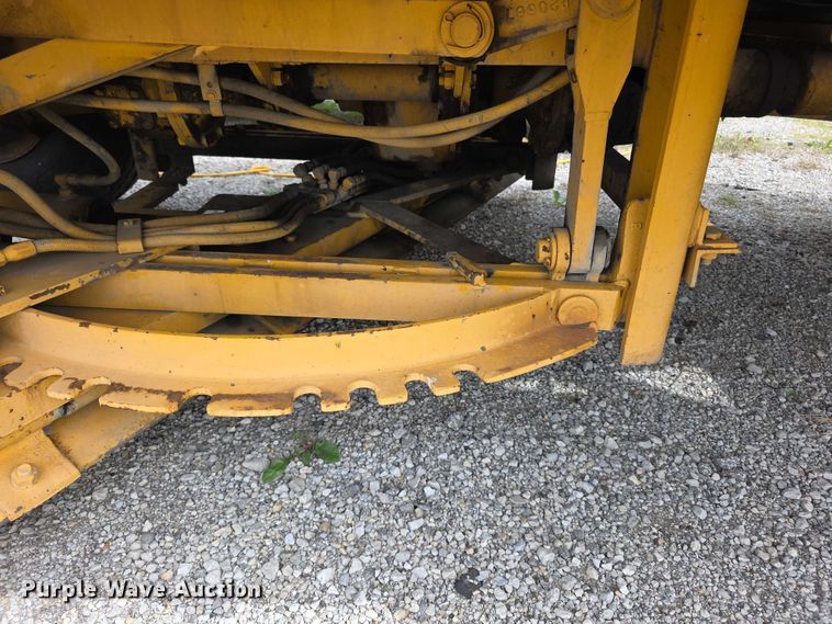 image for item FH6102 1982 Oshkosh  WT2206 snow blower truck