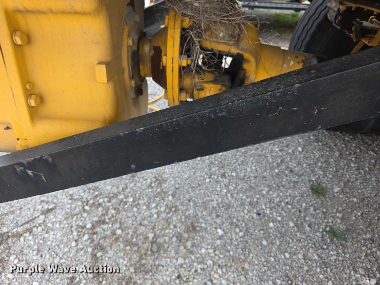 image for item FH6102 1982 Oshkosh  WT2206 snow blower truck