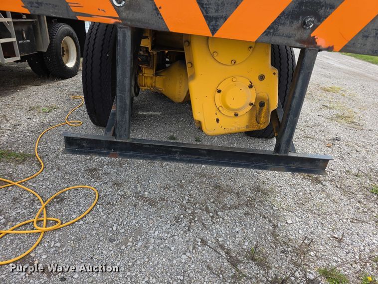 image for item FH6102 1982 Oshkosh  WT2206 snow blower truck