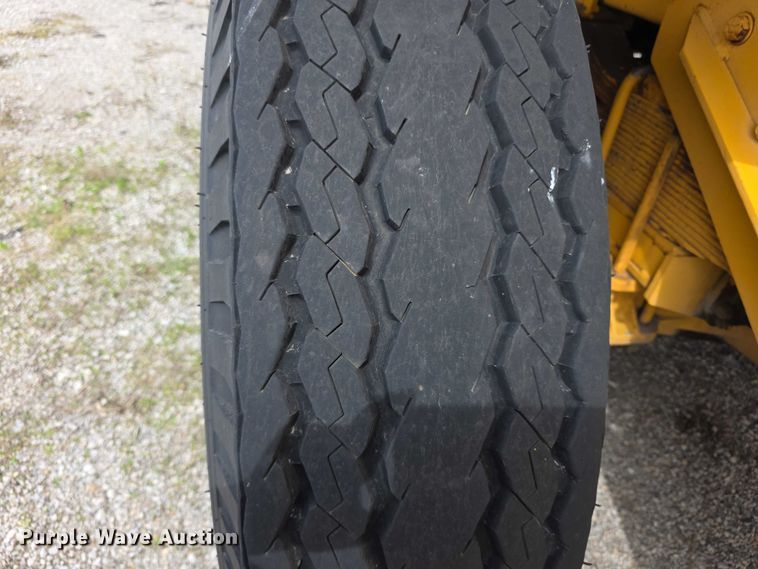 image for item FH6102 1982 Oshkosh  WT2206 snow blower truck