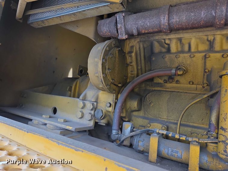 image for item FH6102 1982 Oshkosh  WT2206 snow blower truck