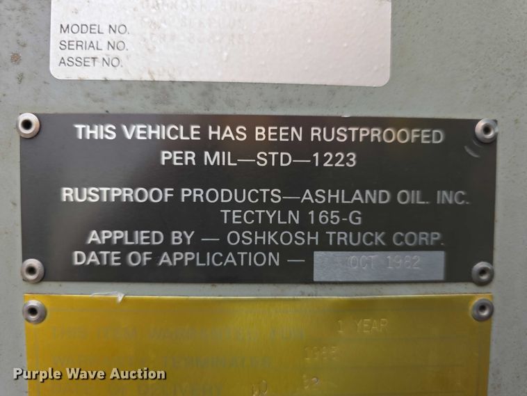 image for item FH6102 1982 Oshkosh  WT2206 snow blower truck