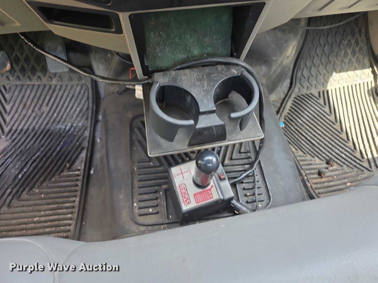 image for item FH6103 2009 Ford F350 Super Duty pickup truck