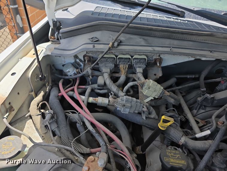 image for item FH6103 2009 Ford F350 Super Duty pickup truck