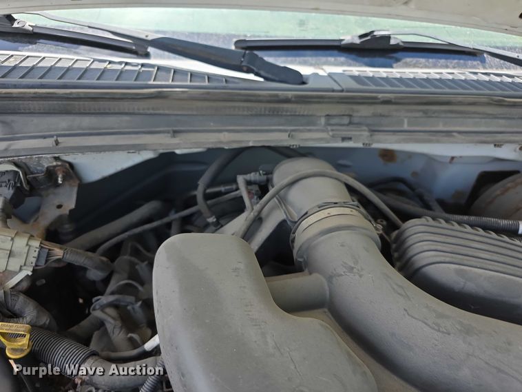 image for item FH6103 2009 Ford F350 Super Duty pickup truck