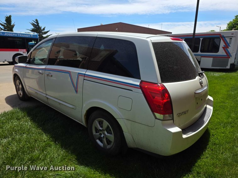 image for item FH6104 2009 Nissan Quest van