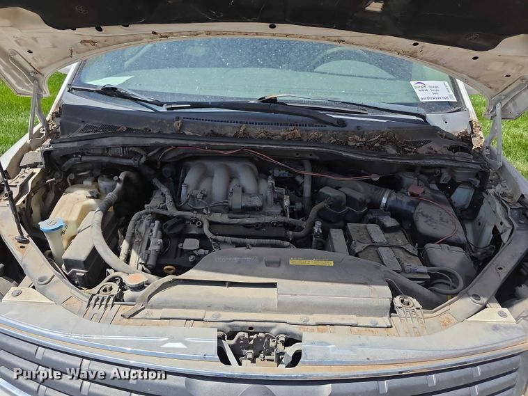 image for item FH6104 2009 Nissan Quest van