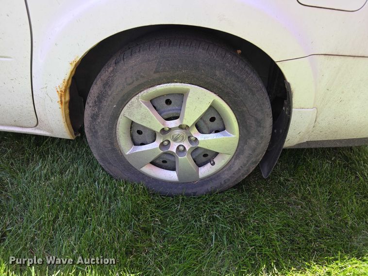 image for item FH6104 2009 Nissan Quest van
