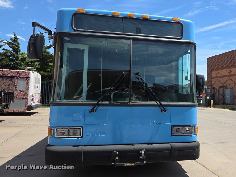 image for item FH6105 2012 Gillig G27E102N2 shuttle bus