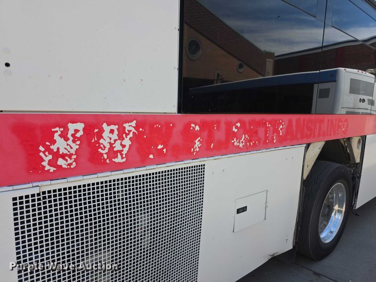 image for item FH6105 2012 Gillig G27E102N2 shuttle bus