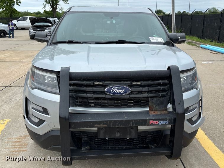 image for item FH6111 2019 Ford Explorer Police Interceptor SUV