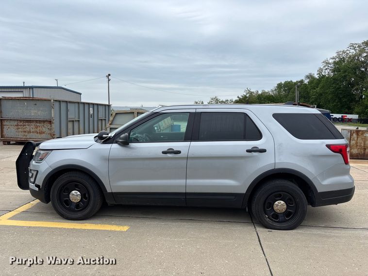 image for item FH6111 2019 Ford Explorer Police Interceptor SUV