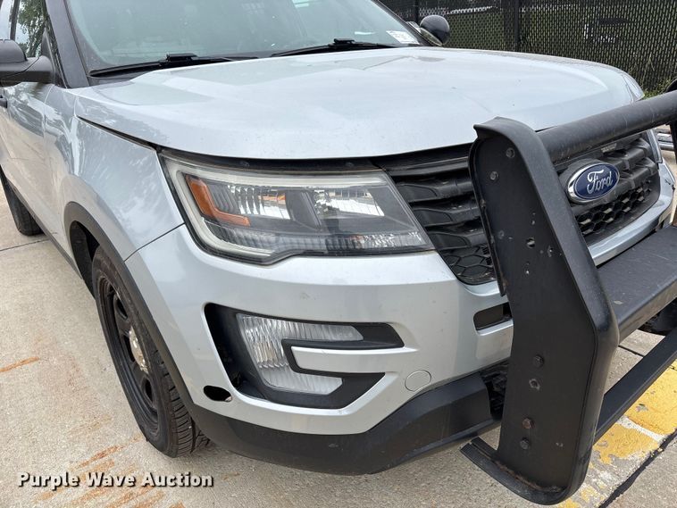 image for item FH6111 2019 Ford Explorer Police Interceptor SUV