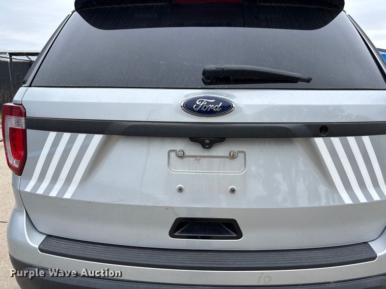 image for item FH6111 2019 Ford Explorer Police Interceptor SUV