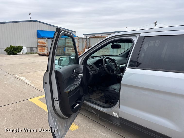 image for item FH6111 2019 Ford Explorer Police Interceptor SUV