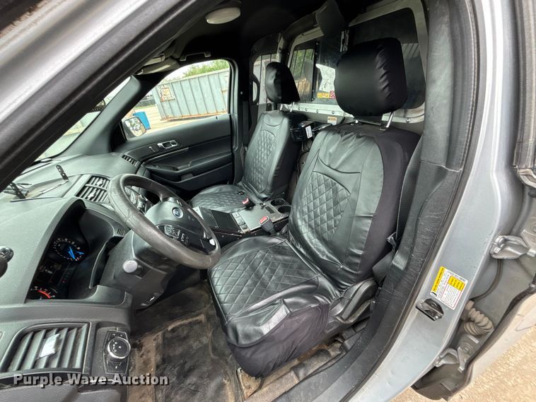 image for item FH6111 2019 Ford Explorer Police Interceptor SUV
