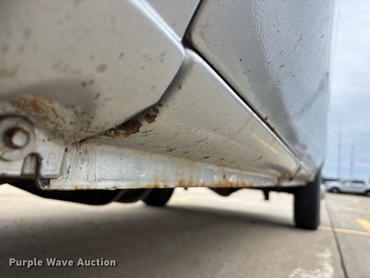 image for item FH6112 2000 Ford E250 van