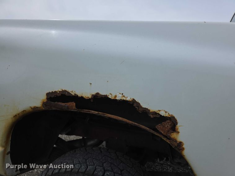 image for item FH6113 2005 Dodge Ram 3500 Ext. Cab pickup truck