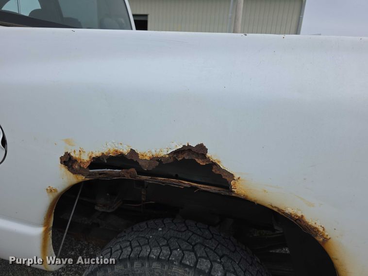 image for item FH6113 2005 Dodge Ram 3500 Ext. Cab pickup truck