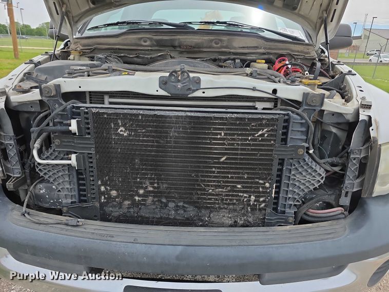 image for item FH6113 2005 Dodge Ram 3500 Ext. Cab pickup truck