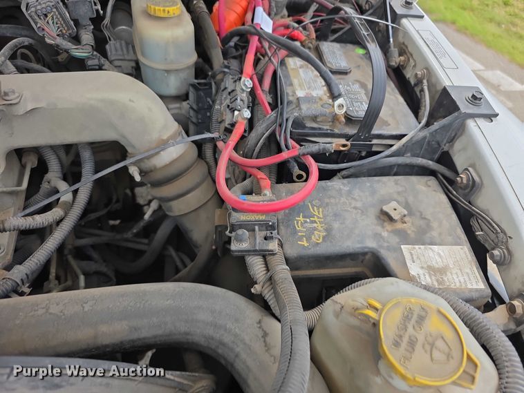 image for item FH6113 2005 Dodge Ram 3500 Ext. Cab pickup truck
