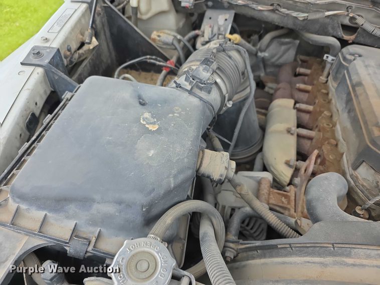 image for item FH6113 2005 Dodge Ram 3500 Ext. Cab pickup truck