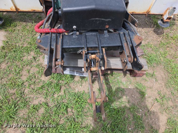 image for item FH6113 2005 Dodge Ram 3500 Ext. Cab pickup truck