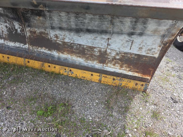 image for item FH6114 1996 GMC Topkick dump truck