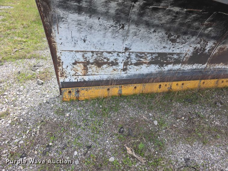 image for item FH6114 1996 GMC Topkick dump truck