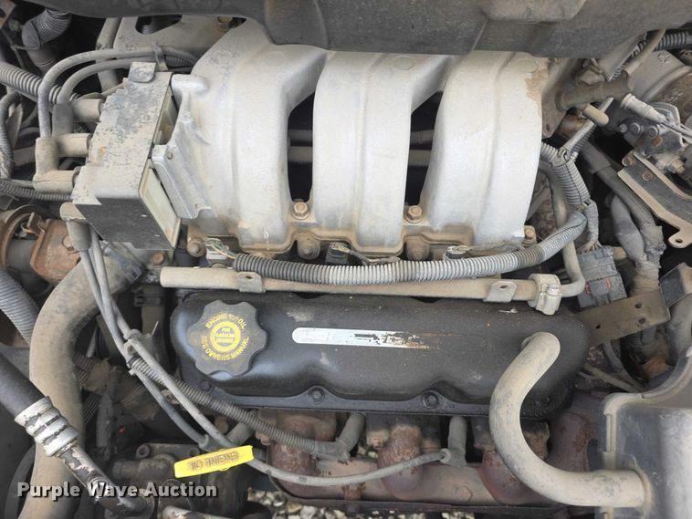 image for item FH6116 1996 Dodge Grand Caravan LE van