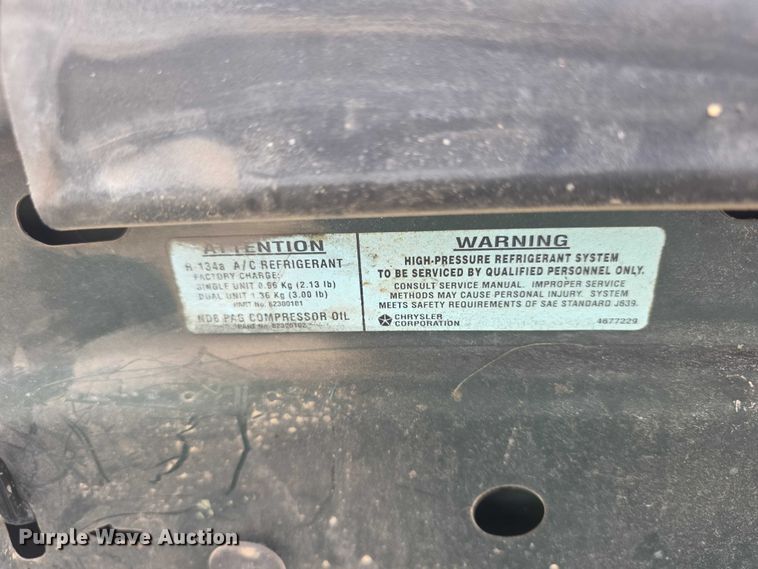 image for item FH6116 1996 Dodge Grand Caravan LE van