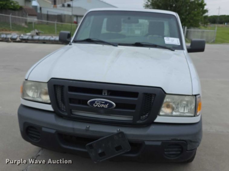 image for item FH6117 2011 Ford Ranger pickup truck