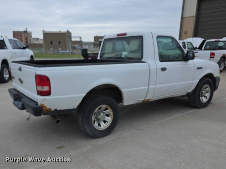image for item FH6117 2011 Ford Ranger pickup truck
