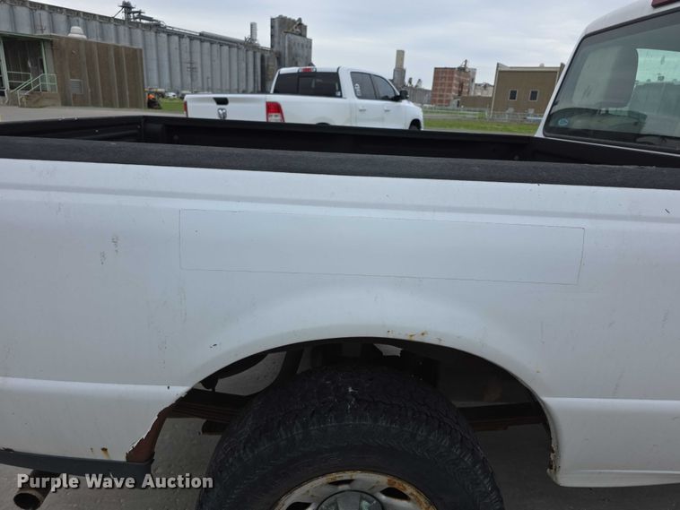 image for item FH6117 2011 Ford Ranger pickup truck