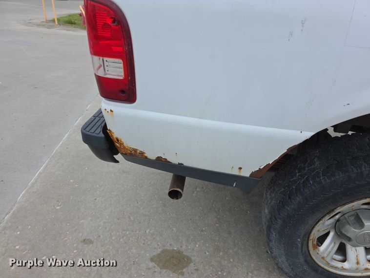 image for item FH6117 2011 Ford Ranger pickup truck
