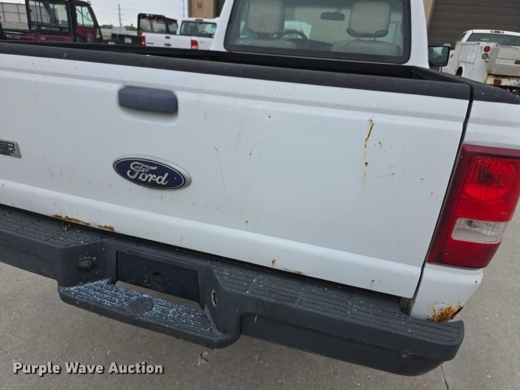 image for item FH6117 2011 Ford Ranger pickup truck
