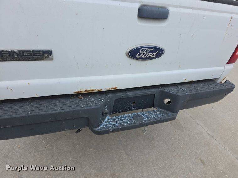 image for item FH6117 2011 Ford Ranger pickup truck