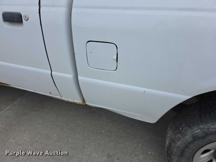 image for item FH6117 2011 Ford Ranger pickup truck
