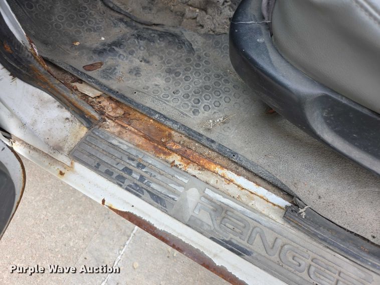 image for item FH6117 2011 Ford Ranger pickup truck